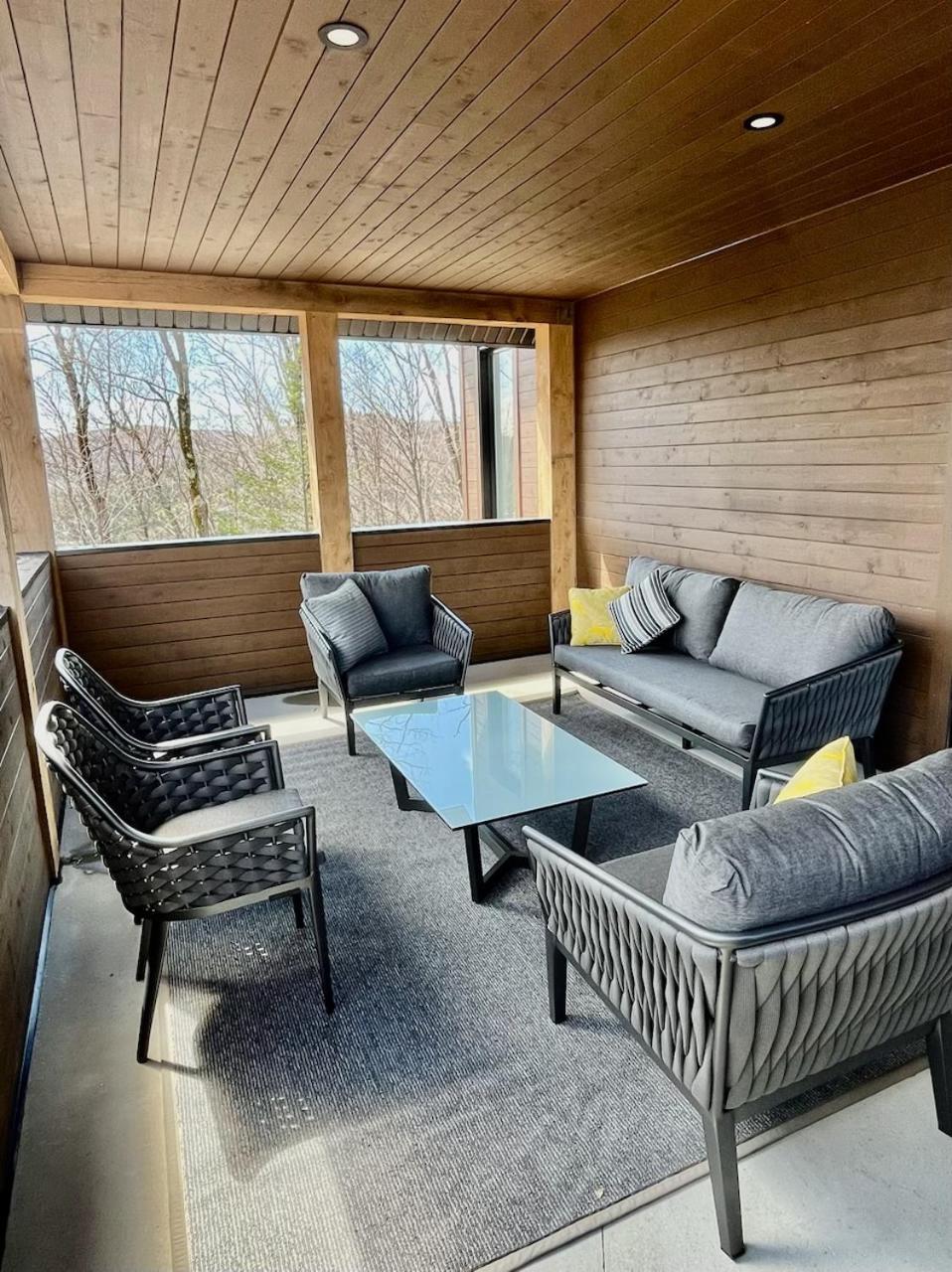 The Chic Shack - Golf, Ski, Spa Saint-Faustin Bagian luar foto