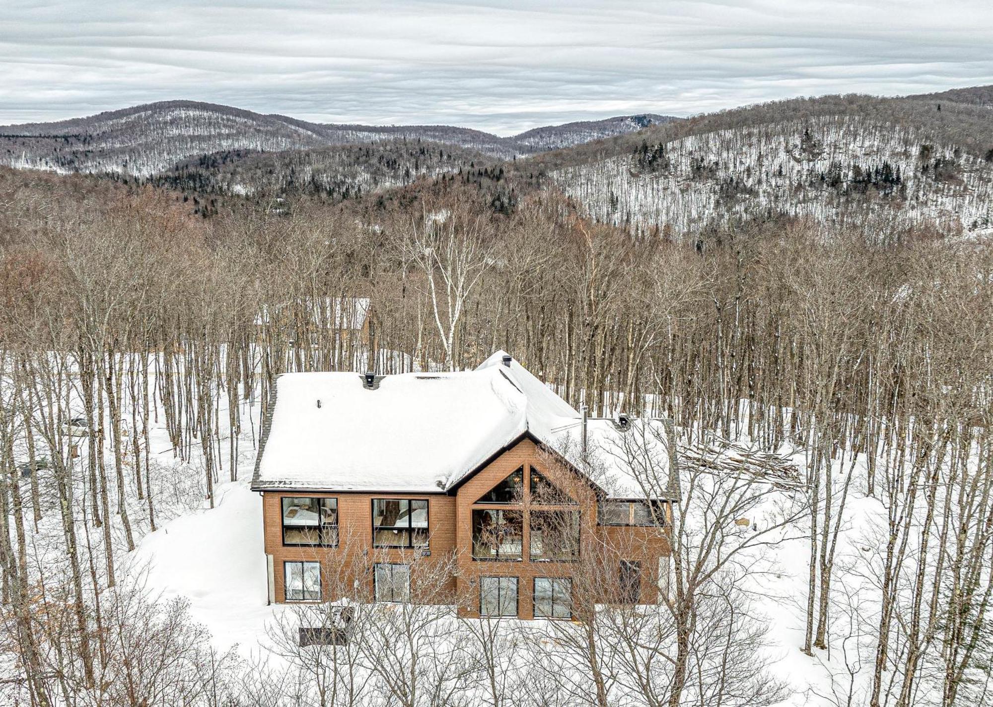 The Chic Shack - Golf, Ski, Spa Saint-Faustin Bagian luar foto